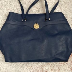 navy blue Tommy Hilfiger tote bag